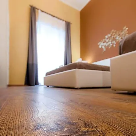 Sheralkes فندق مبيت وإفطار 4*